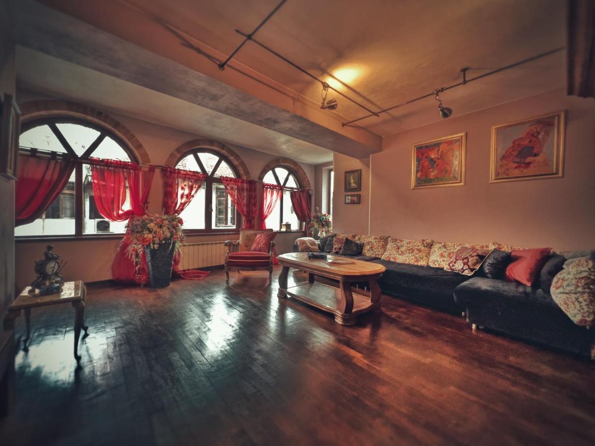 Тhe Bohemian Lodge-Entire House With Sauna Veliko Tarnovo Exteriér fotografie
