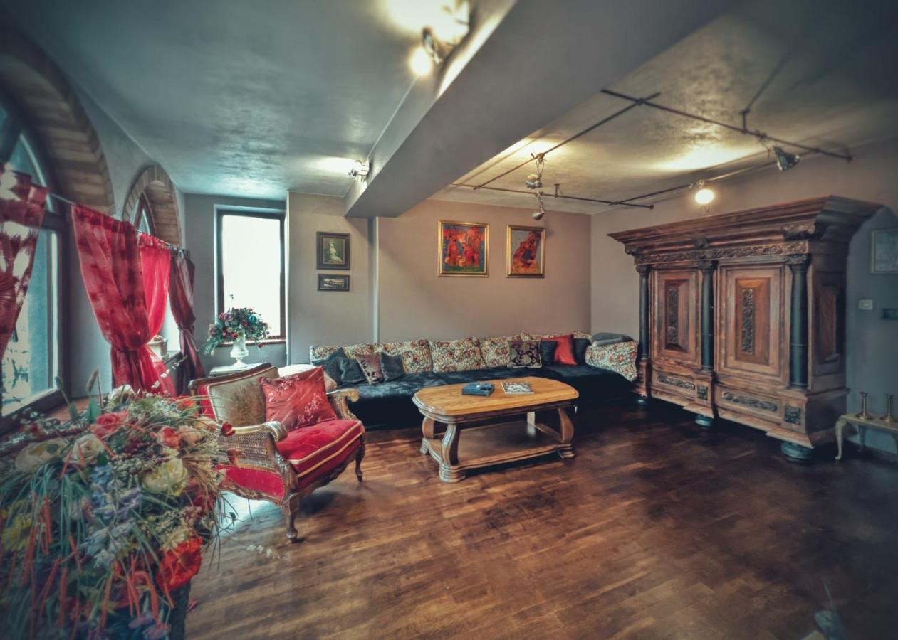 Тhe Bohemian Lodge-Entire House With Sauna Veliko Tarnovo Exteriér fotografie