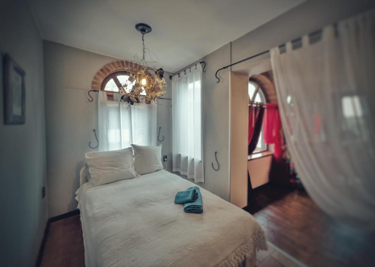 Тhe Bohemian Lodge-Entire House With Sauna Veliko Tarnovo Exteriér fotografie